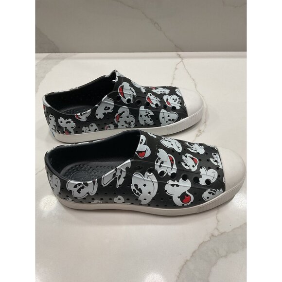 New Disney Parks Native Jefferson Mickey Mouse Black Slip On Shoes Slides Unisex - Picture 2 of 7